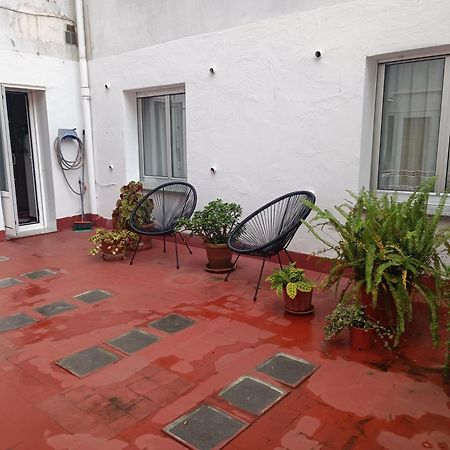 Como Una Casa De Campo En La Ciudad, Con Patio -Parking Gratis 기욘 외부 사진